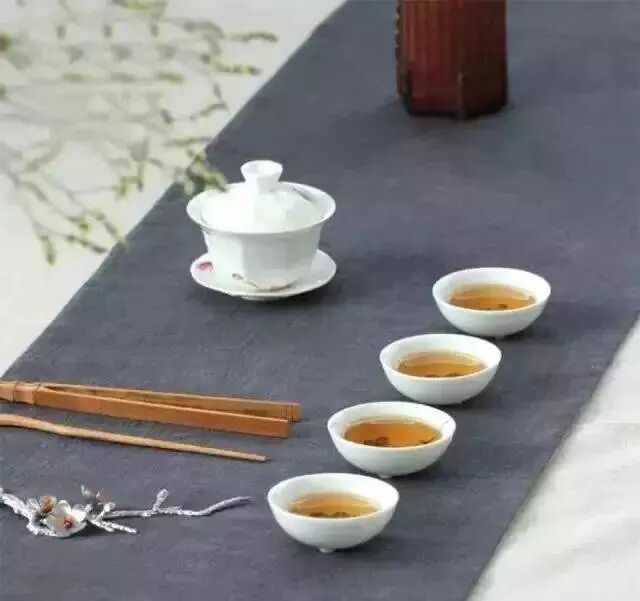 爱上黑茶，你一点也不亏！