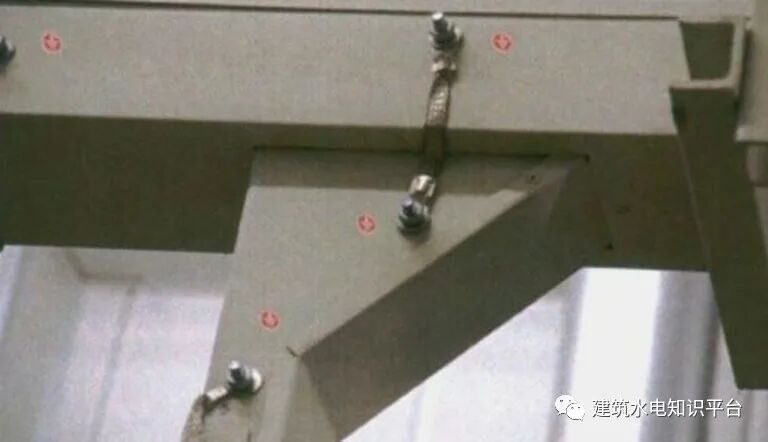 架桥规范安装要求_建筑桥架安装规范_桥架安装规范