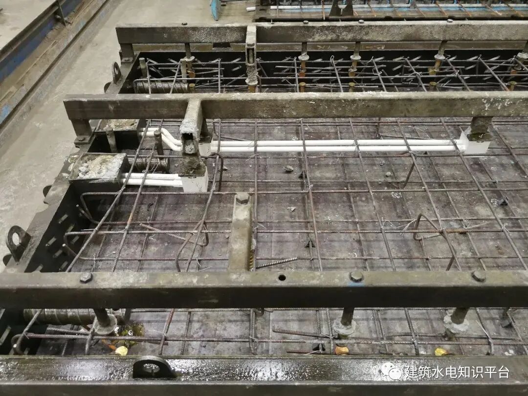 【装配式】机电安装与PC墙现场施工图的图2