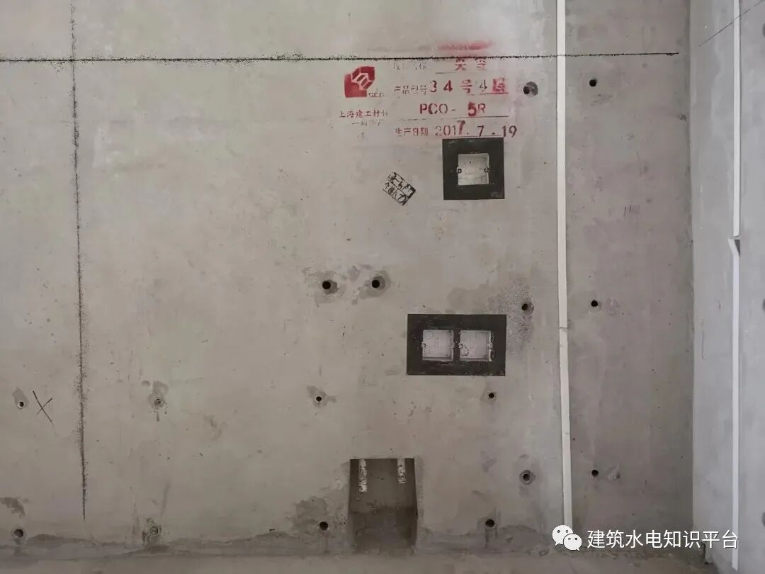 【装配式】机电安装与PC墙现场施工图的图14