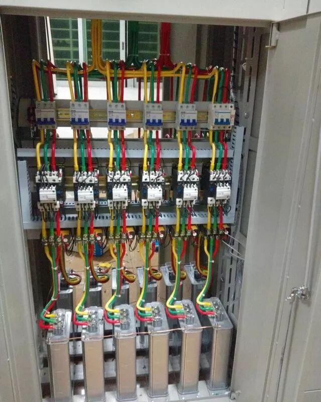 电工必须知道的配电室的电容补偿及功率因数的图1