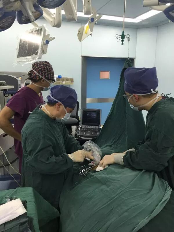 化疗泵怎么装肿瘤内科有话说｜反复输液太痛苦，不妨安装“输液港”_https://www.jmylbn.com_新闻资讯_第4张