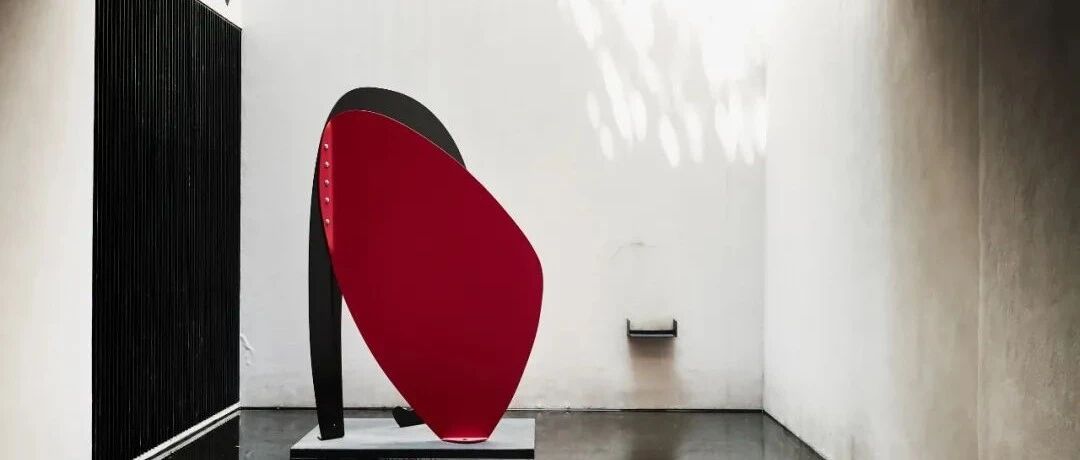 追求永恒的极简主义 / Nicolas Schuybro