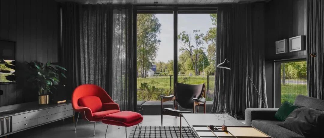 189m²黑色系别墅，藏于林间的避世居所