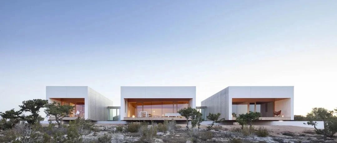 海边极简“洞穴”别墅，在大自然中，重拾“人”的归属感