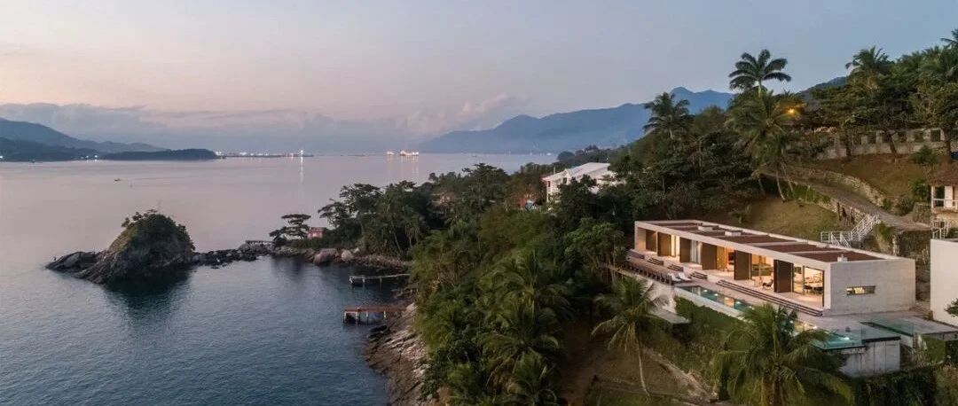 1200m²斜坡上豪宅，坐拥大西洋壮丽景色