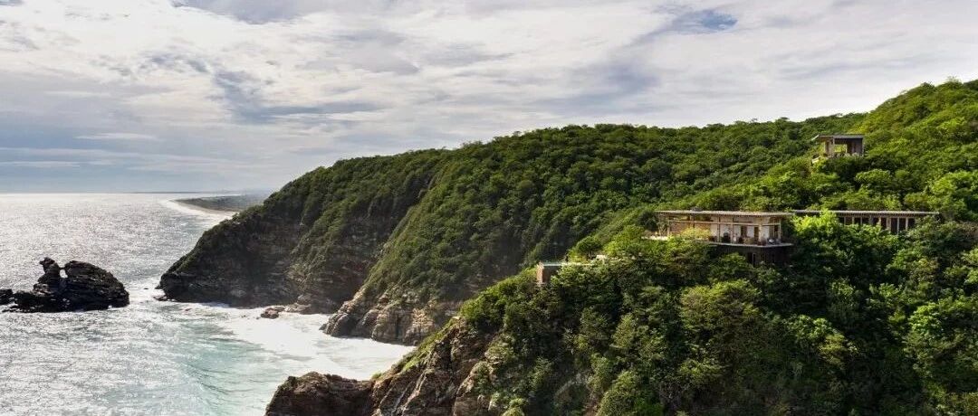 自然建筑·无限风光在险峰 / Natural Architecture