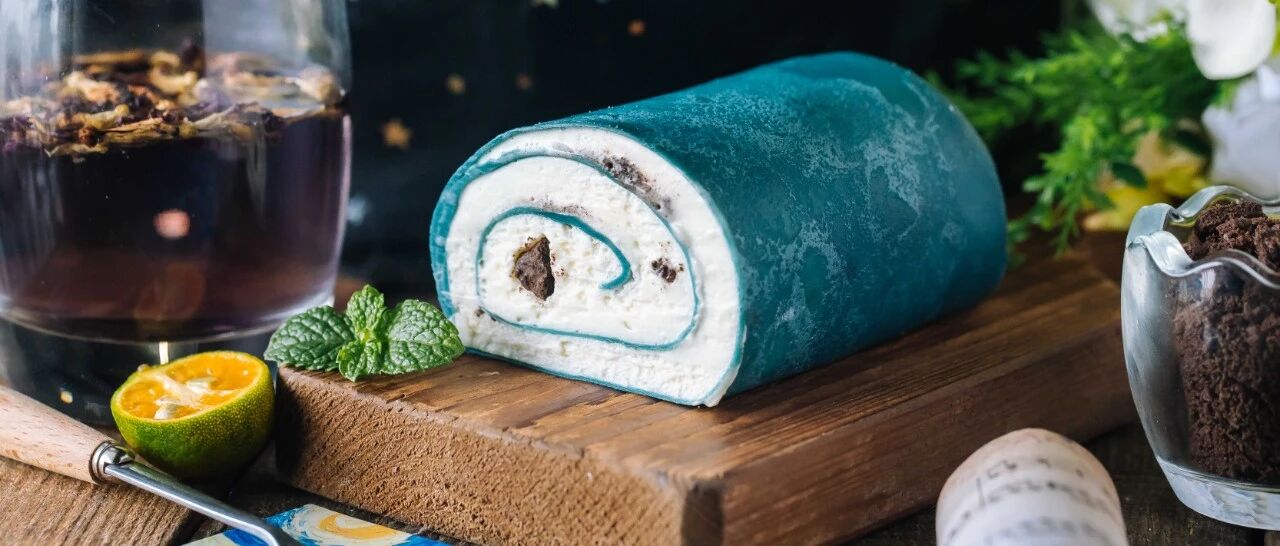 不用烤箱，一口平底锅就能做的蛋糕卷！