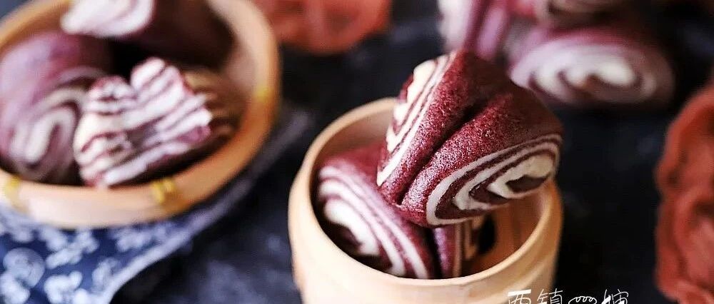 椒盐双色螳螂卷，赶紧趁热吃了~