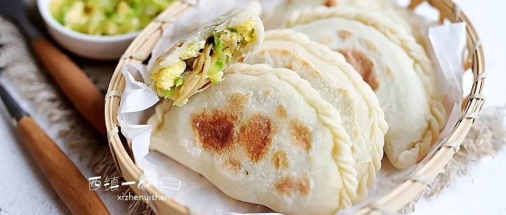 天冷了，来块热乎乎的蛤蜊合饼吃真解馋！