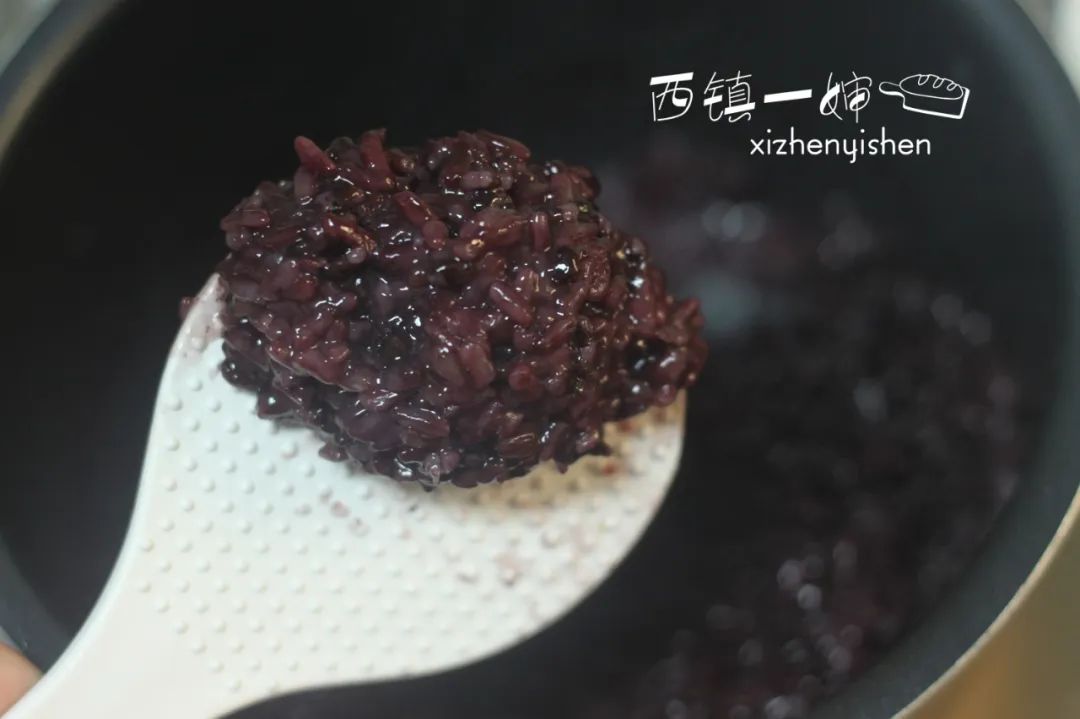 这一大碗椰汁香芒饭,吃一夏天都不会腻!-微信头条网 这一大碗椰汁香芒饭,吃一夏天都不会腻!