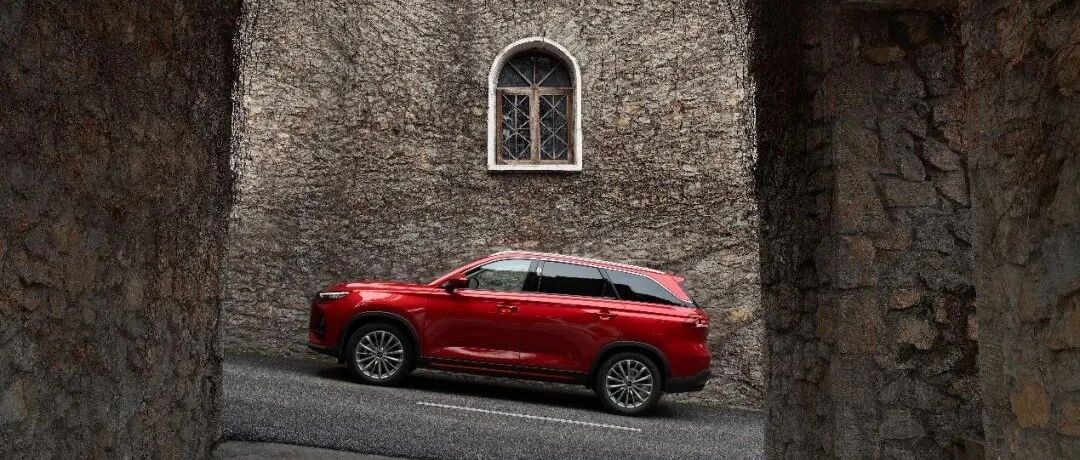 看，那一抹欧尚红