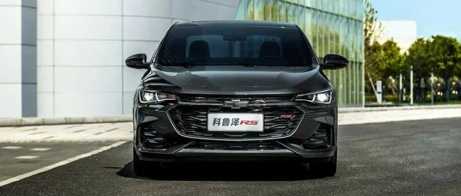 科鲁泽与卡罗拉的路线之争：追啊追啊，是谁的骄傲放纵