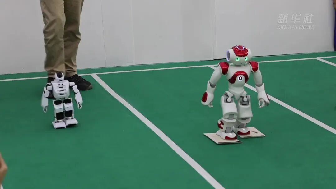 第二十五届中国机器人及人工智能大赛全国总决赛在海口开幕_凤凰网视频_凤凰网