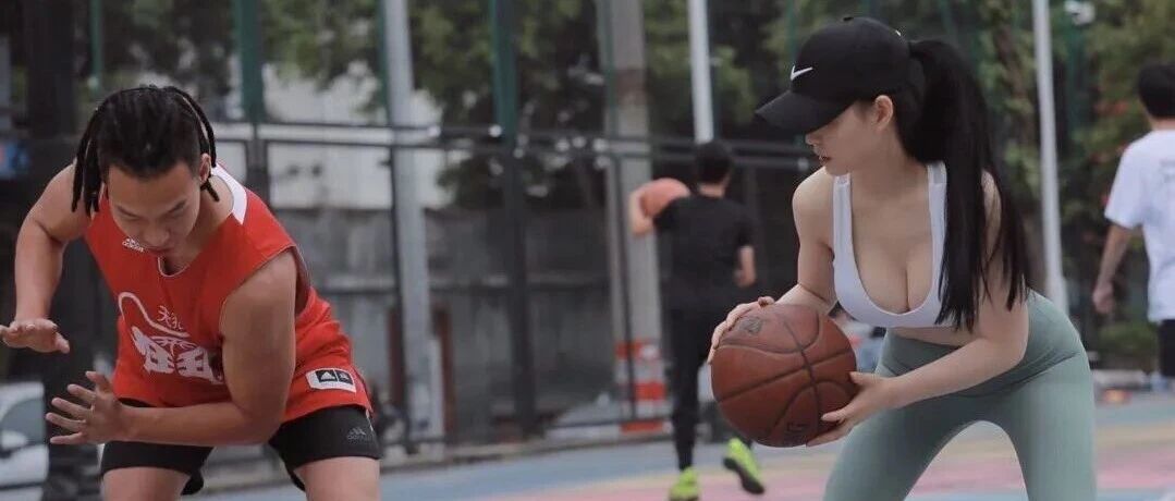 ​爱运动的女生身材就是好