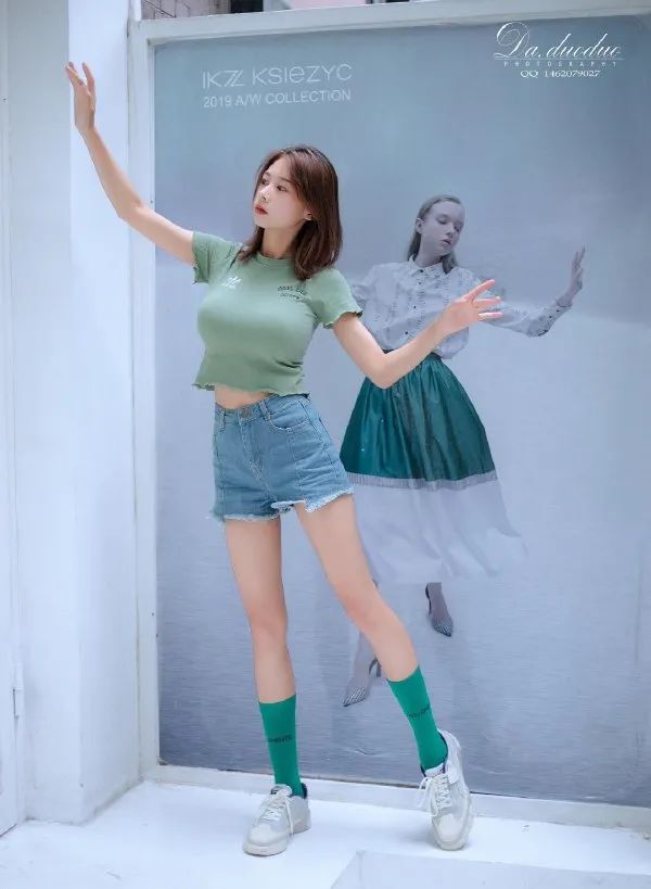怎么感觉这衣服像P上去的-微信头条网 怎么感觉这衣服像P上去的