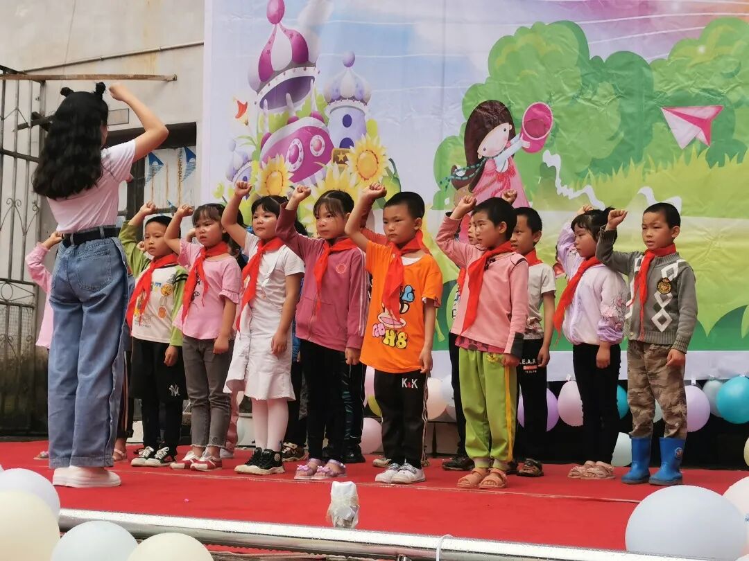 这个六一，万山学校少年们尽展风采