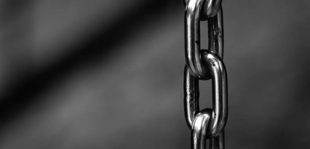 【材料知识】不锈钢也会生锈？选择合适的不锈钢全靠这张表！的图1