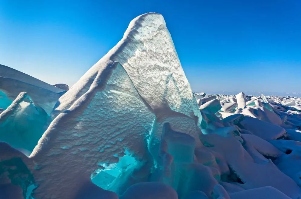 去貝加爾湖，迷醉在冬季夢幻的藍冰世界！ 新聞 第10張