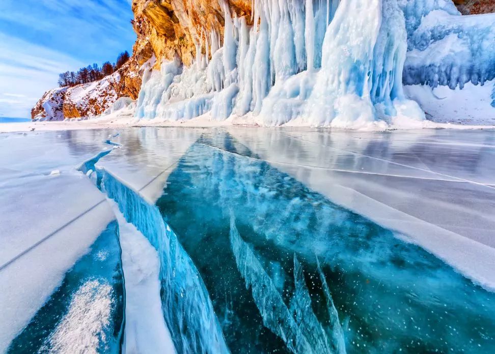 去貝加爾湖，迷醉在冬季夢幻的藍冰世界! 新聞 第9張