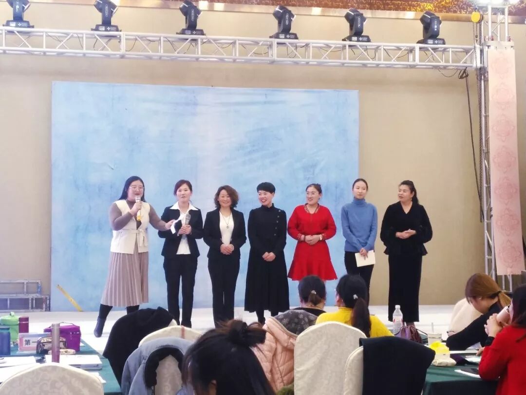 荣格《专家训练营 》山东高密颜值专训第二期圆满落幕