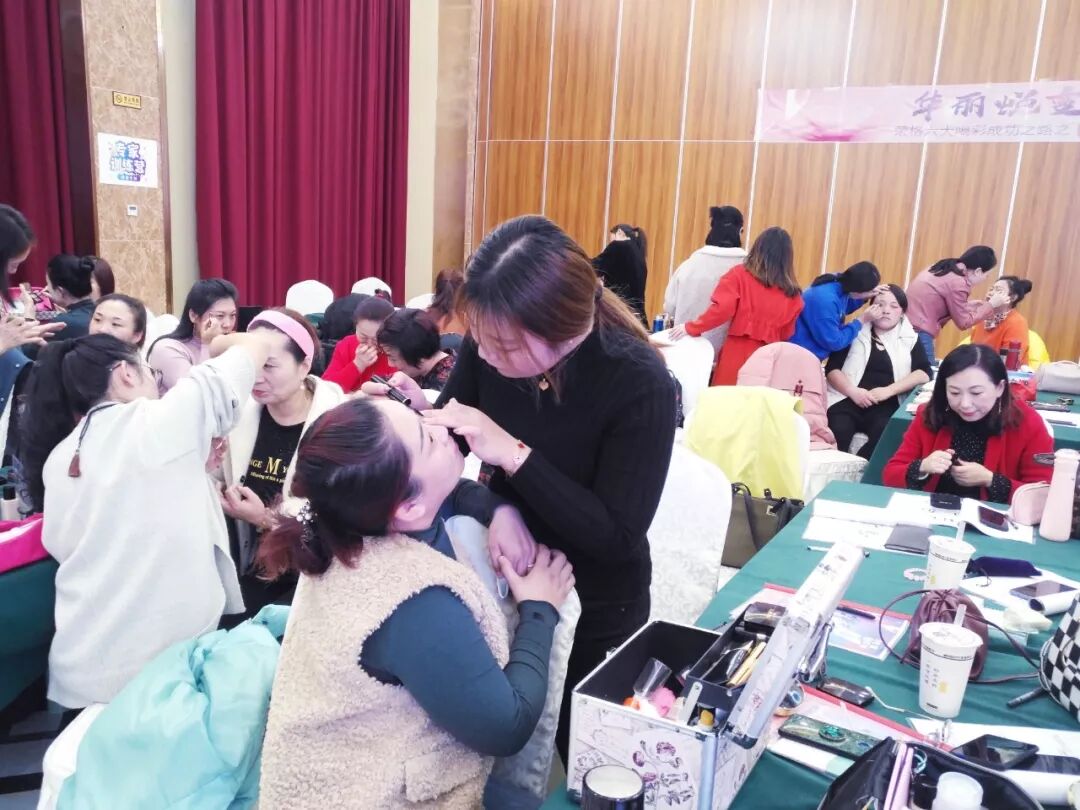 荣格《专家训练营 》山东高密颜值专训第二期圆满落幕