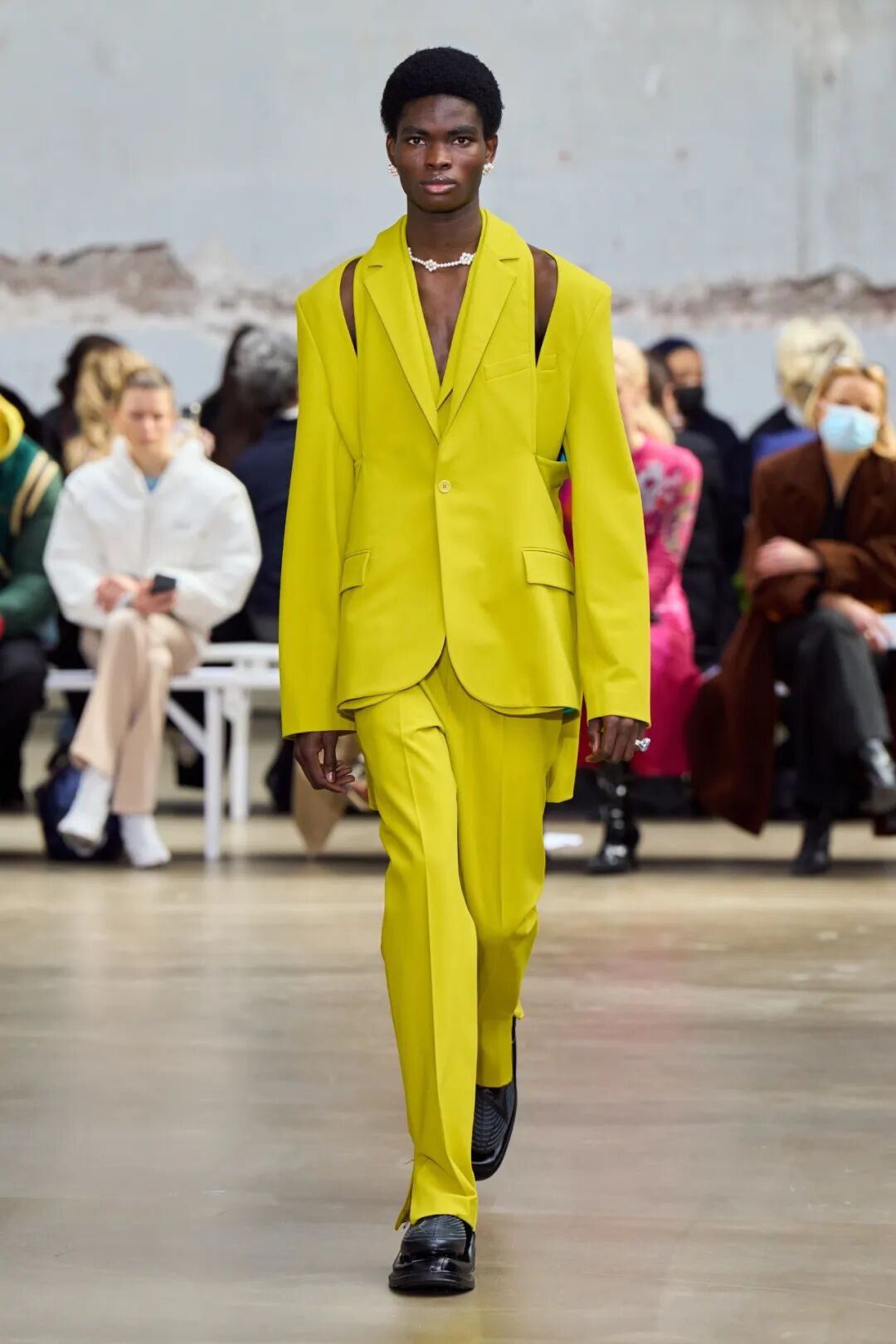 流行趋势|2022秋冬色彩报告(图25)