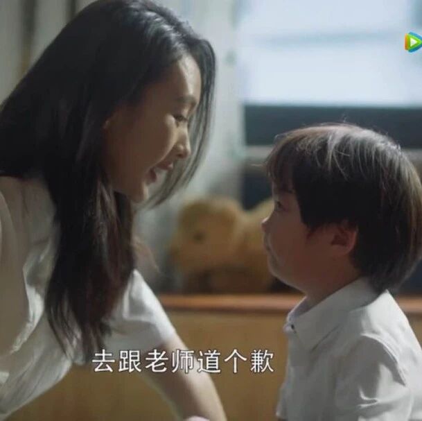 从20分学渣，到全校第一，获名牌大学4年奖学金，妈妈一句话点醒100万家长……