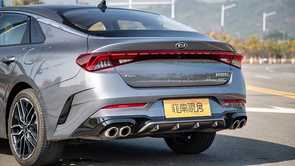 运动与舒适的高度平衡!试驾起亚k5凯酷380t