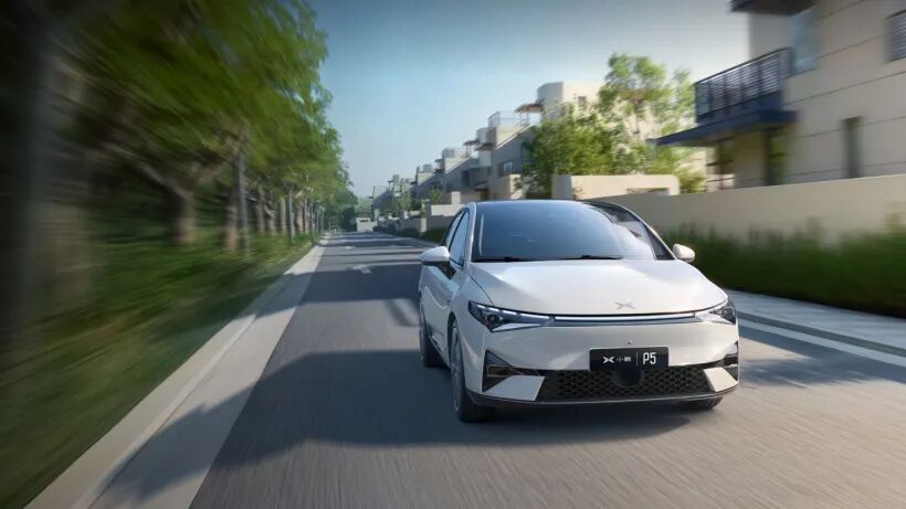 特斯拉破万亿！T3出行融资77亿；小鹏交付补装雷达；字节跳动卖汽车；通用安装4万充电站；宝马换风格的图3