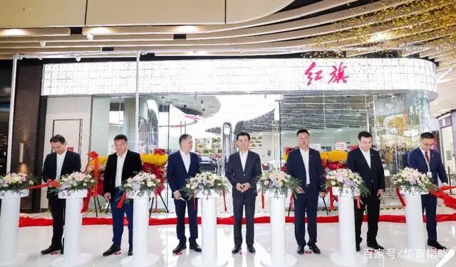 五菱宏光被游戲收錄；哪吒10萬臺；萬達賣車；濰柴發(fā)動機熱效率51%；奔馳今年引入21款車的圖3
