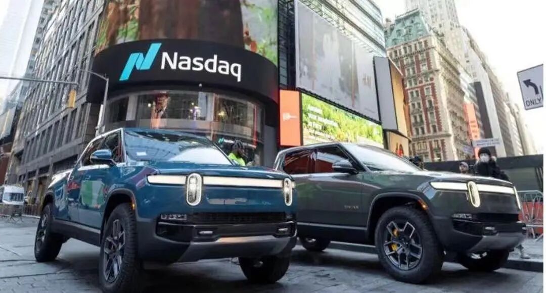 上汽546万;现代起亚666万;长城128万;奇瑞96万;文远小巴运营;特斯拉简配客服神回复的图6