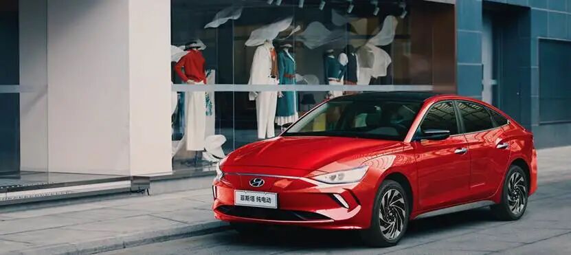 哪吒V或剎車失靈;電動汽車又自燃;小鵬飛行汽車2024年量產;北現銷量下滑一蹶不振;威馬M7發布的圖3