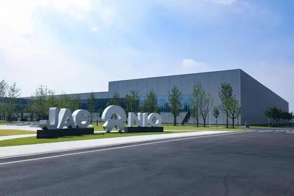 【4月15日】何小鹏：再不复产都将停工；坦克300停产；东方库里南发官图；奔驰纯电续航1000公里；日产召回；丁清芬加入复星的图6