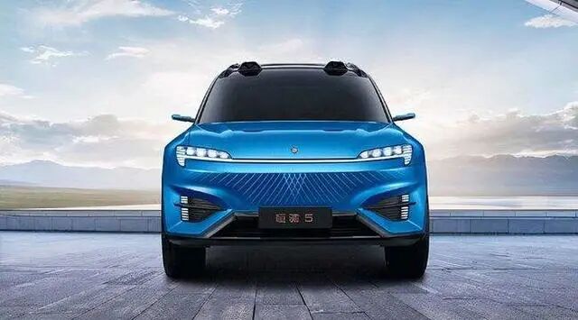 【3月29日】特斯拉上海停产；恒驰5预售；飞行汽车专利排名；蔚来ET7交付；宁德投资阿维塔；小鹏亏损12.9亿；北汽蓝谷涨停的图2