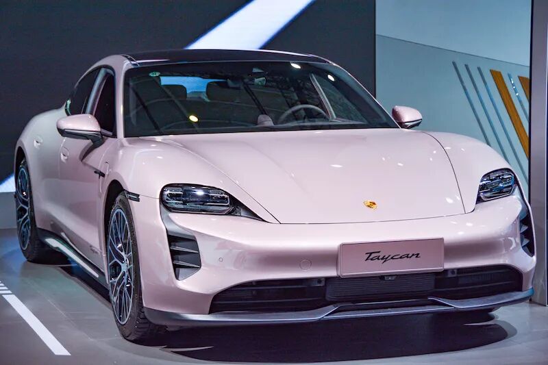 【7月3日】小鵬大增617%;保時捷召回4.3萬電動車;寶馬因缺芯停產3萬輛;豐田在美超越通用;一汽-大眾出行;紅旗14.5萬的圖2