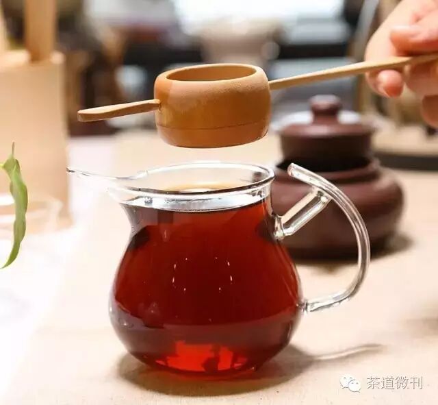 央视专家亲自告诉你！为什么要喝黑茶？