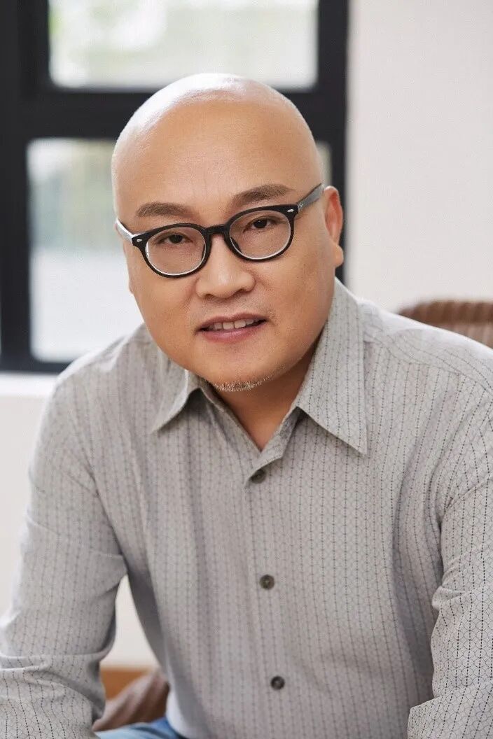 ����˹������CTO��Ĳ�ۣ����µ�ˮλ��