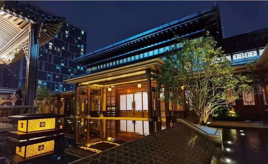 番禺中国铁建花语岭南110㎡~128㎡，即买即办证！