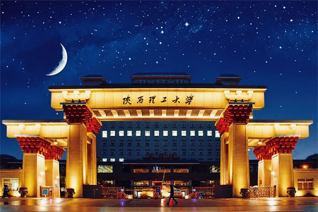 它是中国第一个文理学院却为更名大学奋斗13年