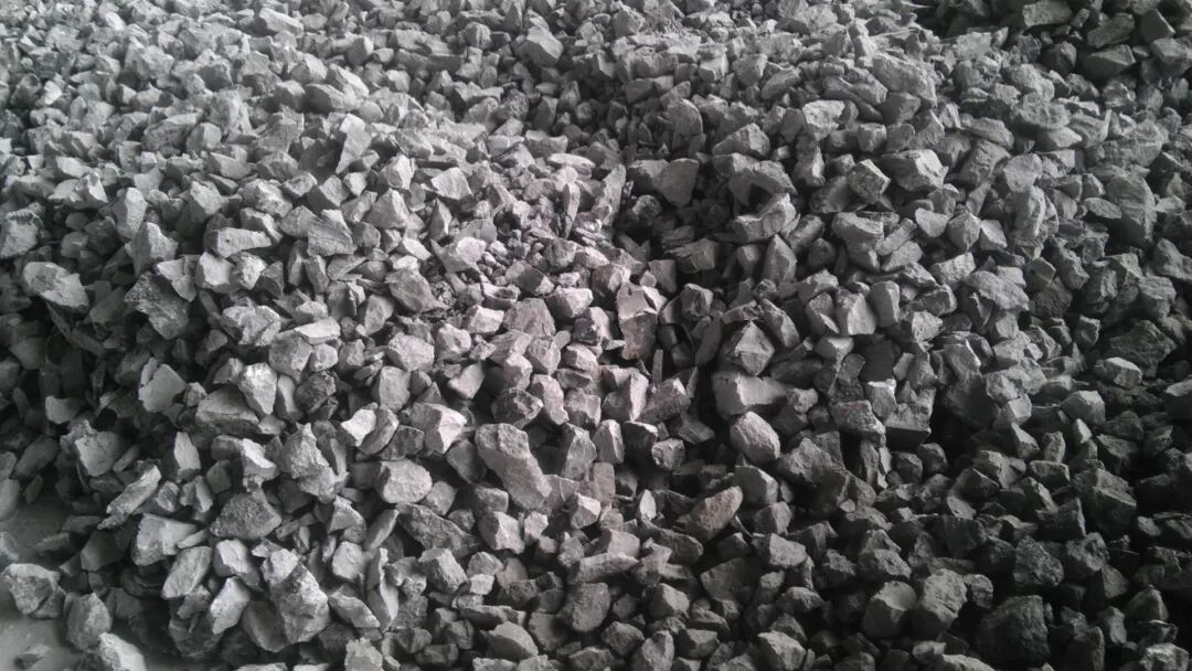 电石和水反应 又一起燃爆事故！多雨季节，请收藏这份《遇水反应化学品名单及应急处置措施》