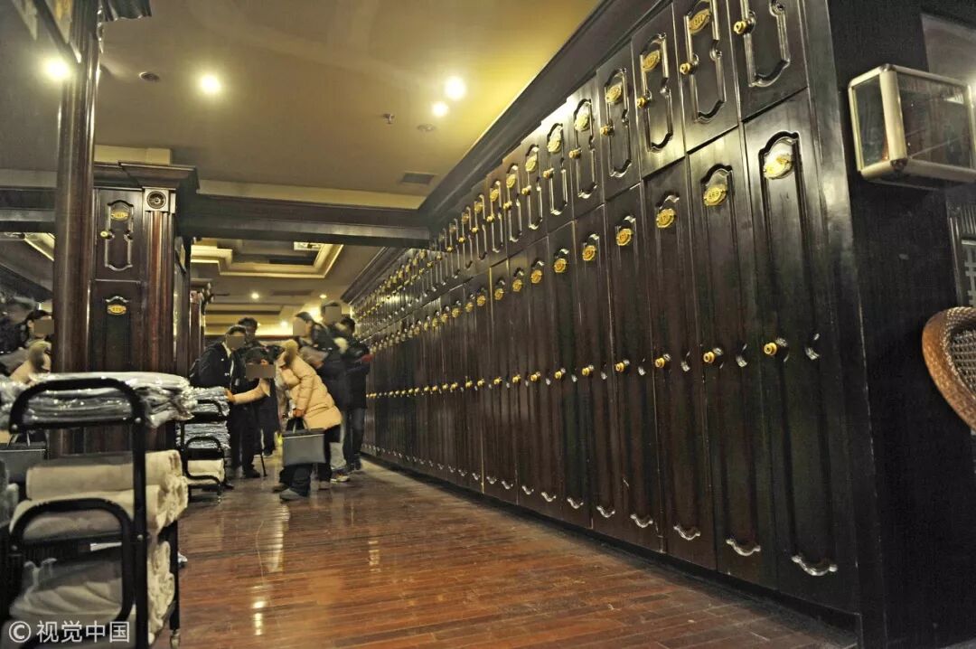 给东北人一个澡堂，他们能泡了整个世界