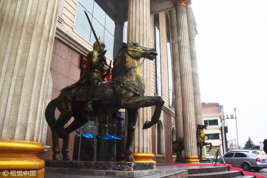 给东北人一个澡堂，他们能泡了整个世界