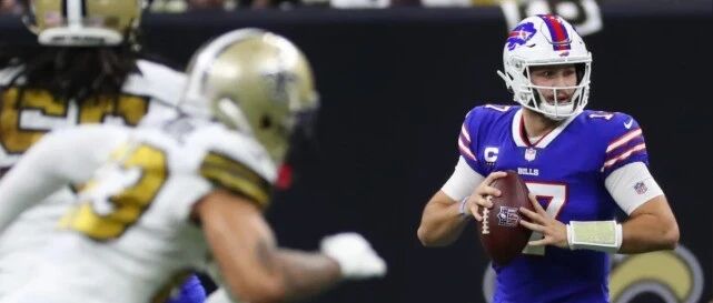 比尔31-6大胜圣徒 阿伦单场4达阵乐享感恩节大餐