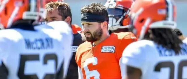 就是这么得劲！布朗四分卫梅菲尔德越发适应新体系渴望爆发