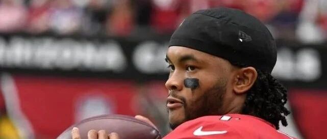 跑传皆可双能四分卫真吃香 MVP赔率穆雷迫近马霍姆斯