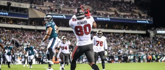 海盗28-22击败老鹰 跑卫福内特发威拿127码2达阵