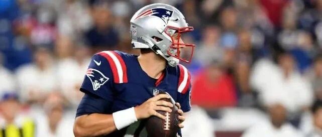 牛顿慌不慌？爱国者新秀琼斯第一场NFL比赛表现不俗