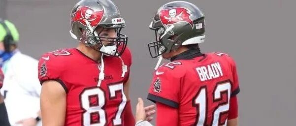 大格隆：还敢拿退役晃我一枪？我也要拿捏布雷迪！