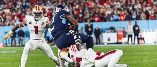 泰坦20-17击败49人 坦尼希尔导演逆转，49人痛失好局